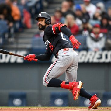 Twins center fielder Byron Buxton joins exclusive company with latest feat
