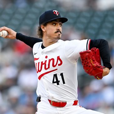 Twins beat Giants, climb back to .500 with seventh-straight win
