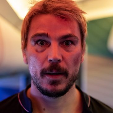 Movie review: Josh Hartnett saves ‘Fight or Flight’ from crash landing