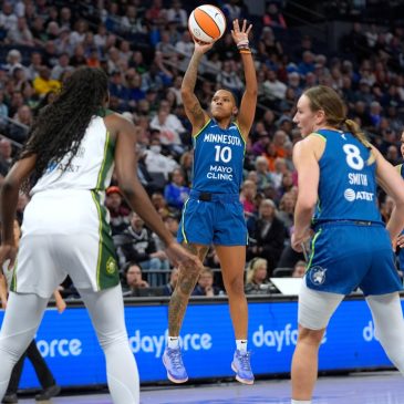 Lynx hold off Storm to improve to 5-0