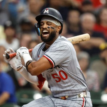 A dozen, the hard way, as Twins blank Brewers