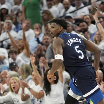 Anthony Edwards’ heroic shots get Timberwolves out of trouble