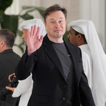 Elon Musk says he’ll still be Tesla CEO in 5 years’ time