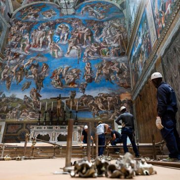 Ahead of the conclave, the Vatican staff is to be sworn to secrecy under threat of excommunication