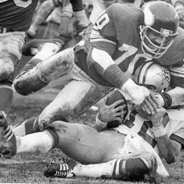 Vikings legendary defensive lineman Jim Marshall dies at age of 87