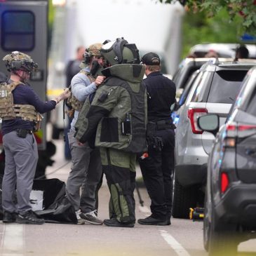 FBI and law enforcement respond to ‘terror attack’ in Boulder, Colorado