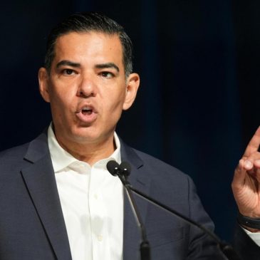 Rep. Robert Garcia elected top Democrat on Oversight panel, setting new path for party’s opposition