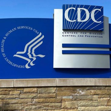 Who’s in charge? CDC’s leadership ‘crisis’ apparent amid new COVID-19 vaccine guidance