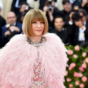 Anna Wintour is seeking a new Vogue editor-in-chief but will maintain editorial control