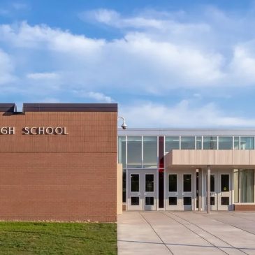 Forest Lake School Board delays changes on dress-code restrictions