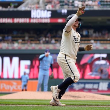 Bottom’s up: Twins’ last four batters fuel offense in win over Toronto
