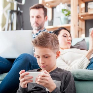 Comcast simplifies how it sells internet services to consumers
