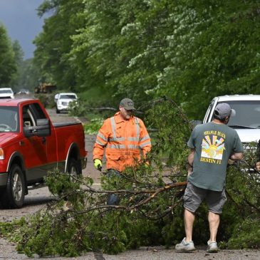 Tornadoes strafe parts of northern and southern Minnesota