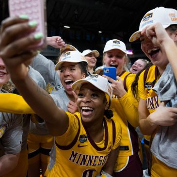Gophers accept invitation to holiday tournament in Bahamas