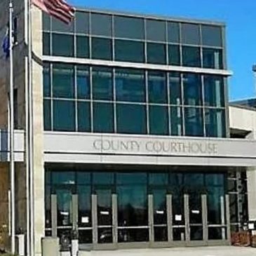 Man charged with trafficking 14-year-old in Mahtomedi, another man accused of sexually assaulting her
