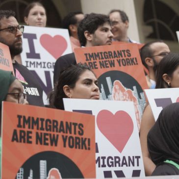 ¿Cómo afecta el último presupuesto de Nueva York a las comunidades de inmigrantes?
