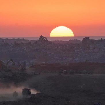 5 Israeli soldiers killed in northern Gaza and 18 Palestinians dead in Israeli strikes