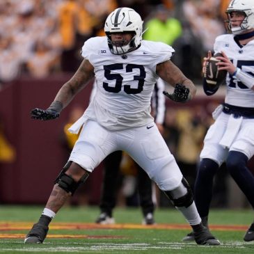 Trump signs executive order seeking to clarify college athletes’ employment status