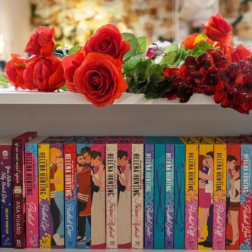Fans say new romance bookstores and online groups are giving the genre some overdue respect