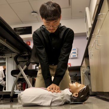 Changes to federal student loans leave aspiring medical students scrambling to cover costs