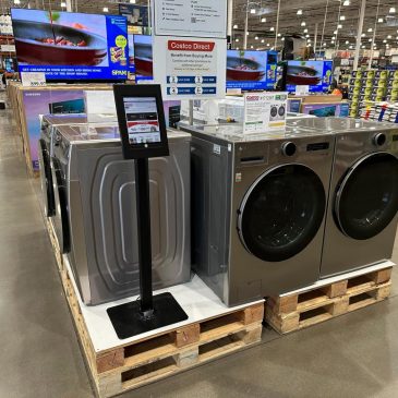 US consumer confidence improves slightly in July, but Americans remain concerned about tariffs