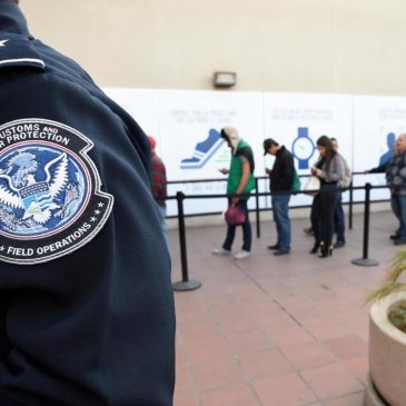 2 customs officers plead guilty to allowing drugs to enter the US through their inspection lanes