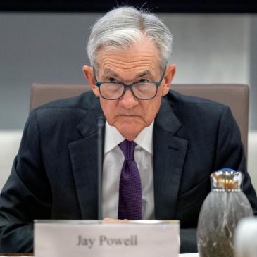 White House budget director accuses Fed chair of violating building rules in renovation