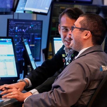 US stocks coast toward the finish of a record-setting week