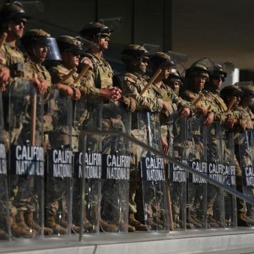 Pentagon pulls back more National Guard troops and leaves behind 250 in Los Angeles