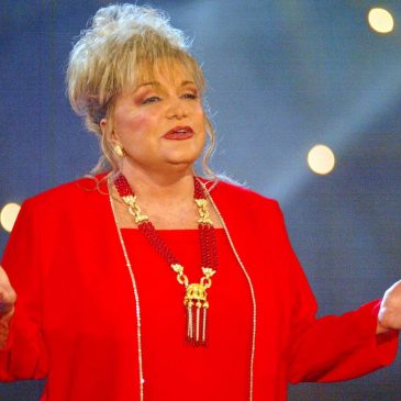 Connie Francis, whose hit songs included ‘Who’s Sorry Now?’ and ‘Pretty Little Baby,’ dies at 87