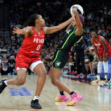 Lynx lay an egg, fall to Indiana in Commissioner’s Cup final
