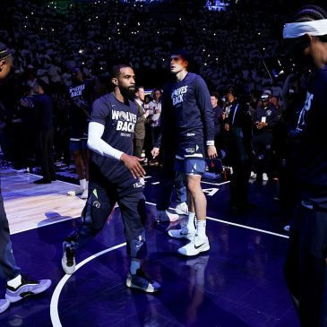Timberwolves guard Mike Conley talks Wolves, his health and golf