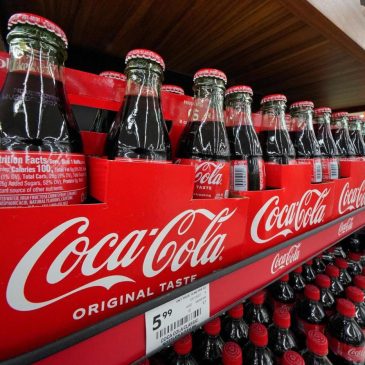 Coca-Cola confirms a cane-sugar version of its trademark cola is coming to the US this fall