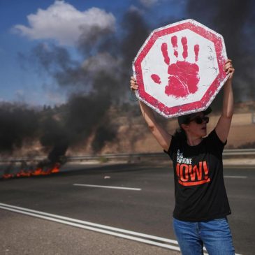 Trump will chair a meeting on postwar Gaza as hospitals report 10 killed by strikes