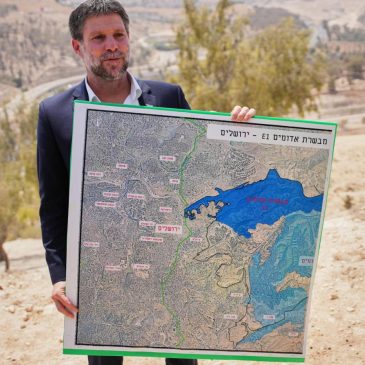 Israel approves settlement project that could divide the West Bank