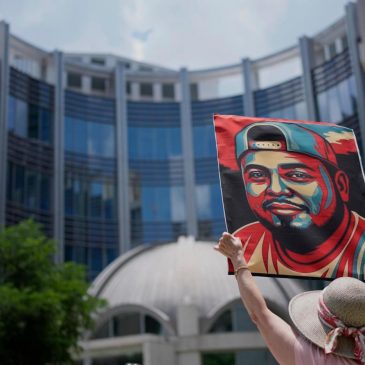 Kilmar Abrego Garcia could be released from jail Friday. Here’s what to know