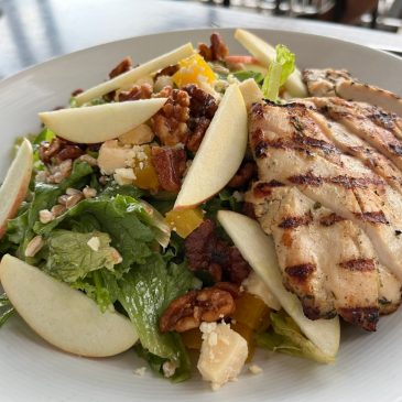 Dining Diary: Salads at Holman’s Table, pasta at DeGidio’s and sandwiches at Due and Cloverleaf