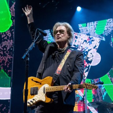 State Fair Grandstand review: Daryl Hall and the Rascals offer a sweet night of soul to a state in need