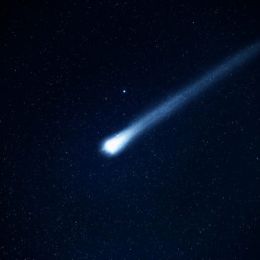 Skywatch: A washed-out meteor shower, but a fantastic celestial hugging
