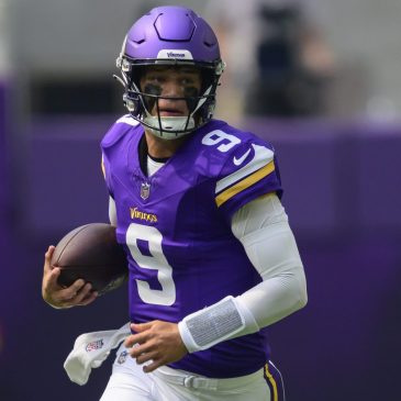 An anatomy of J.J. McCarthy’s brief appearance for the Vikings on Saturday