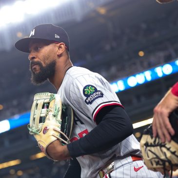 Byron Buxton returns from injured list but Twins fall to Yankees