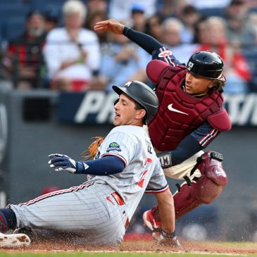 Twins kick off new era of opportunity with loss to Guardians