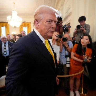Trump orders increased federal law enforcement presence in Washington to ‘make DC safe again’