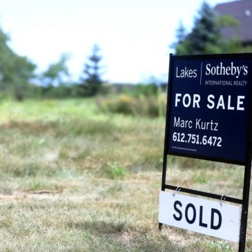 Kathy Cargill selling several Duluth properties on Park Point