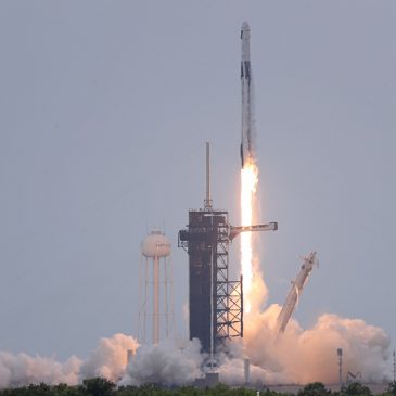 NASA, SpaceX punch through weather threat for Crew-11 launch