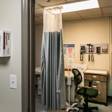 PODCAST: ¿Qué son las llamadas ‘deportaciones médicas’ y cómo funcionan en Estados Unidos?