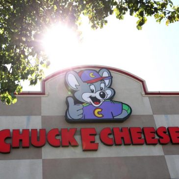 Chuck E. Cheese wants to grow up. What it’s like inside the new, adult-focused Chuck’s Arcade