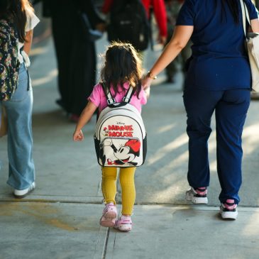 Contralor encuentra ‘deficiencias graves’ en servicios para estudiantes que reciben clases de inglés como segunda lengua