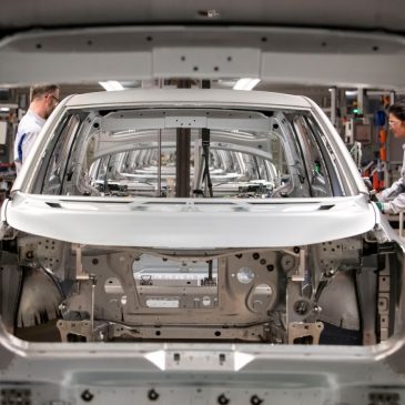 EU official: Automakers to save 500-600 million euros as trade deal with US takes effect