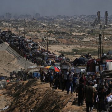 Israel’s military begins its ground offensive in Gaza City and thousands of residents flee